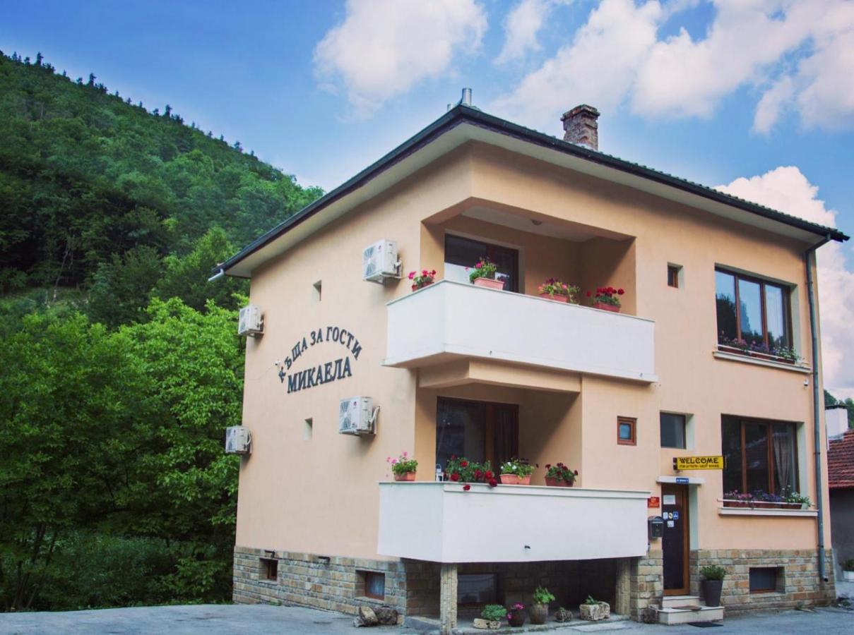 Guest House Mikaela Gabrovo Exterior foto